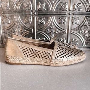 FRYE LEE A LINE PERF FLAT GOLDEN ESPADRILLES WOMENS 8.5